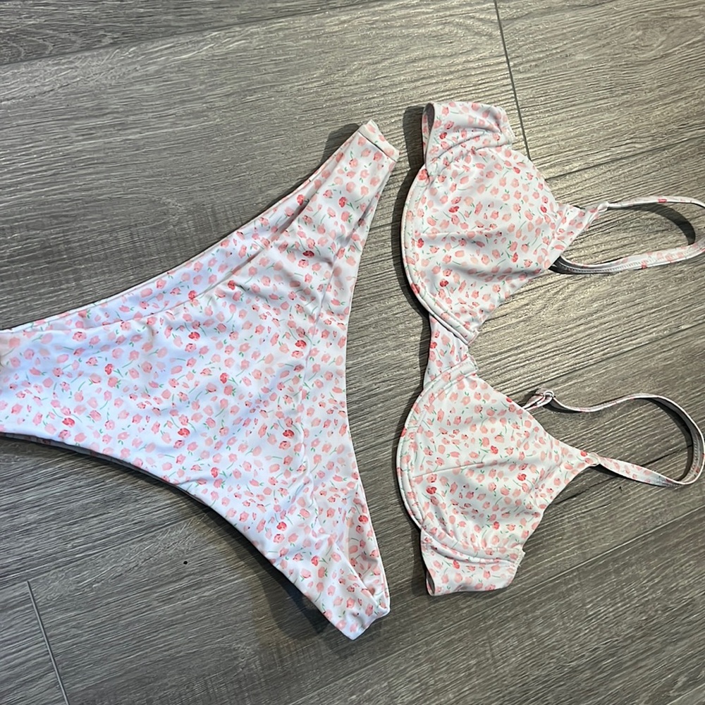 Flower swimsuit small